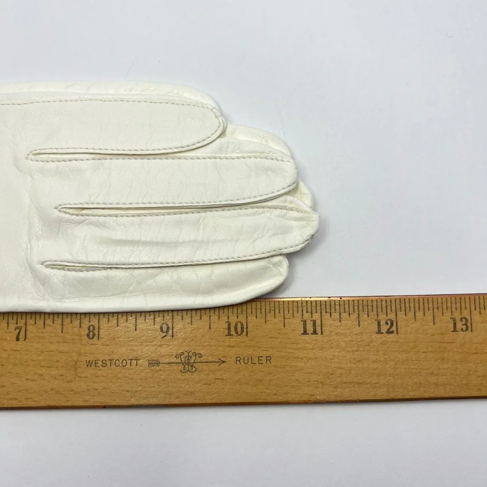 Fownes White Leather Gloves Womens 7.5 Opera Length NOS Vintage Washable Formal